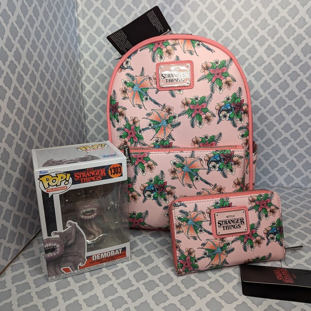 Loungefly Stranger Things Creatures Boxlunch Exclusive Mini Backpack BNWT w/ Pop